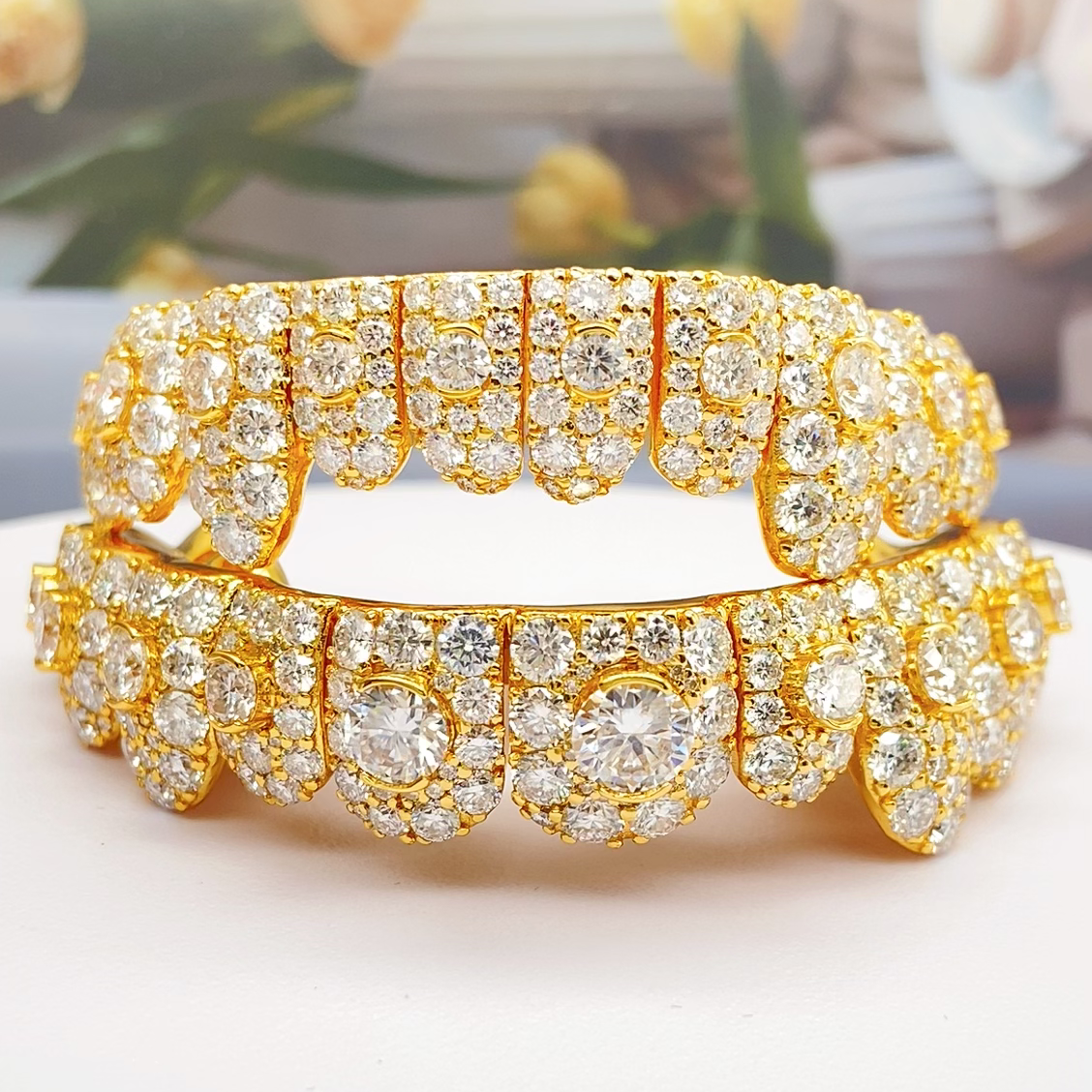 Mixed‑Cut (Round) Heavy Diamond Grillz Hip‑Hop Teeth Jewelry
